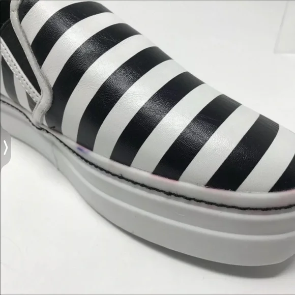 NWT Alice and Olivia striped leather Platform leather slide sneakers - Picture 5 of 7